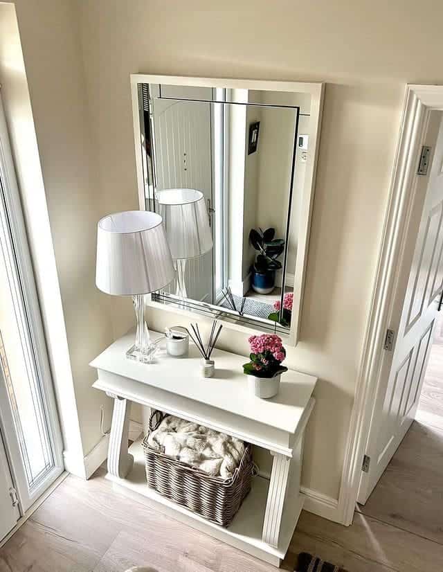Small Hallway table