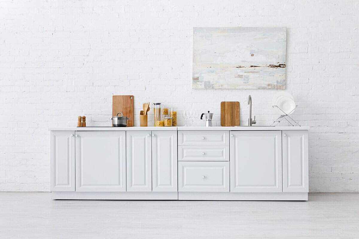 Modern spray painted cabinets