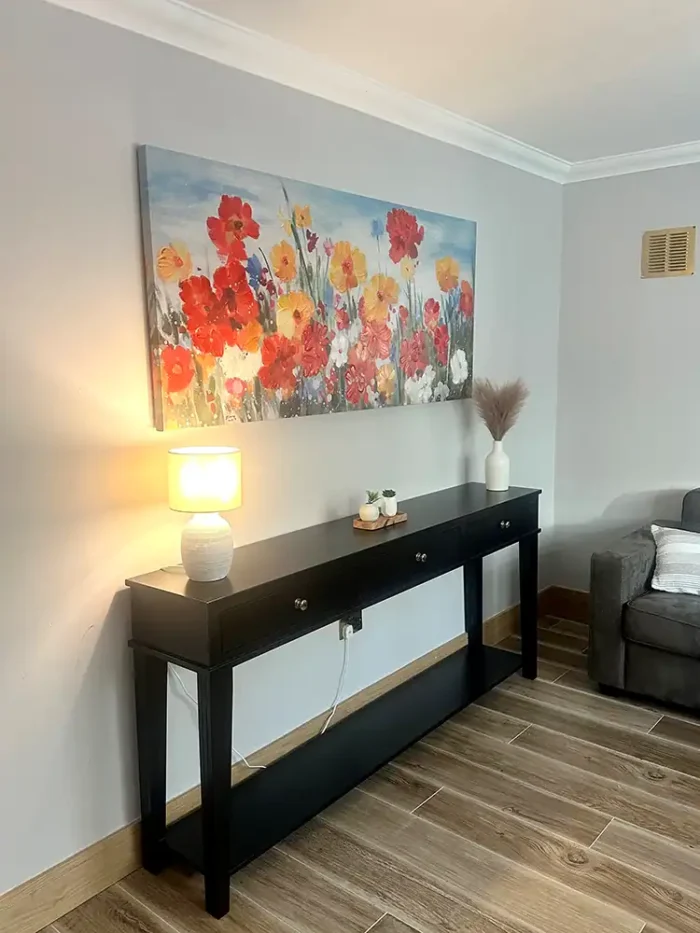 Side Board
