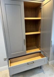 Modern dresser unit