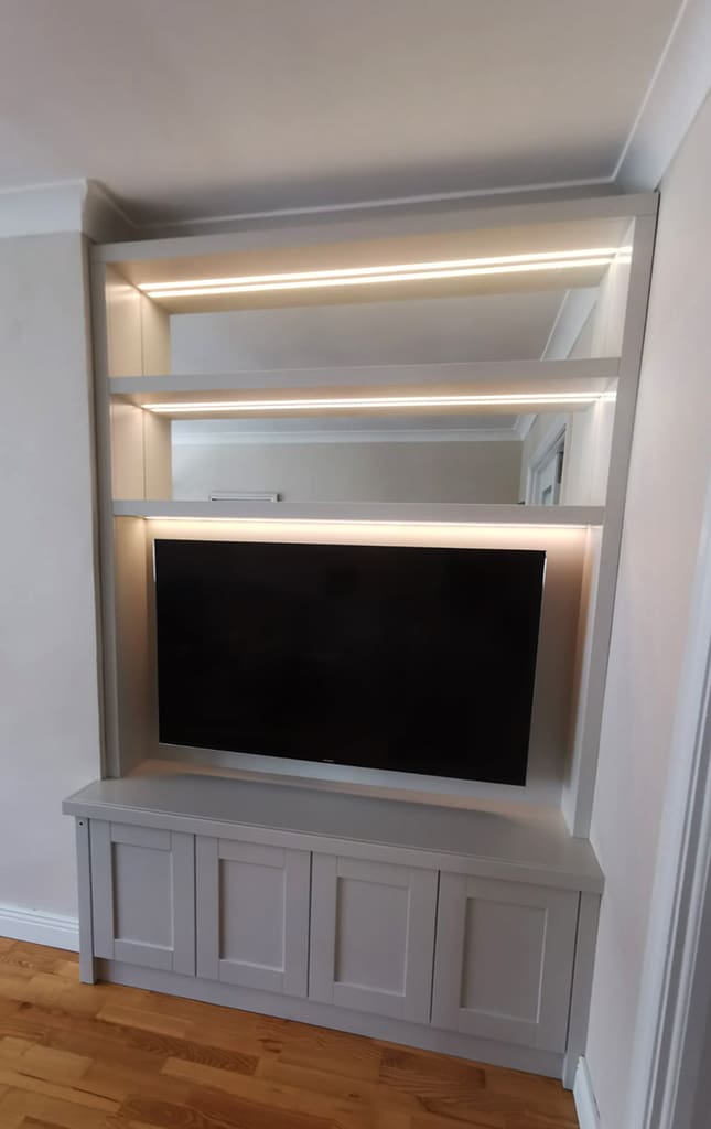 Fitted TV Unit