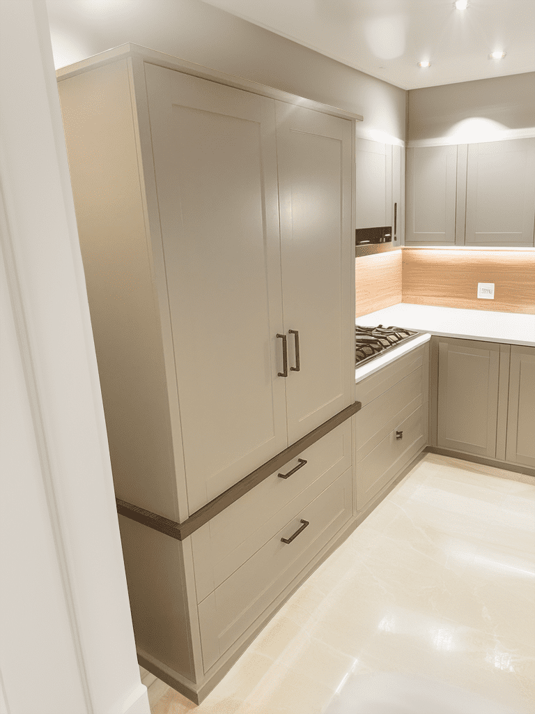 Cetner piece kitchen cabinets